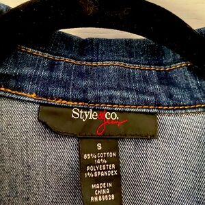 Woman’s jeans jacket